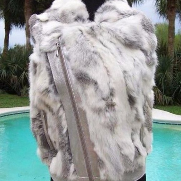Cache Metallic Leather Fur Vest Diagonal Zipper Lined $278 NWT New Gray White - Picture 5 of 9